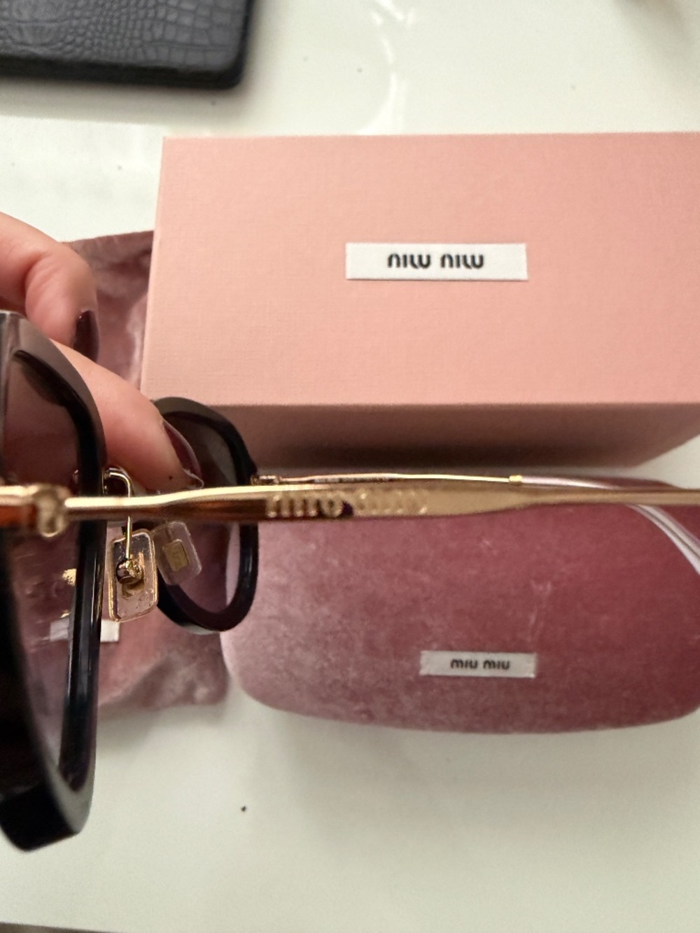 Miu Miu Black Rim aviator sunglasses - Picture 3 of 3